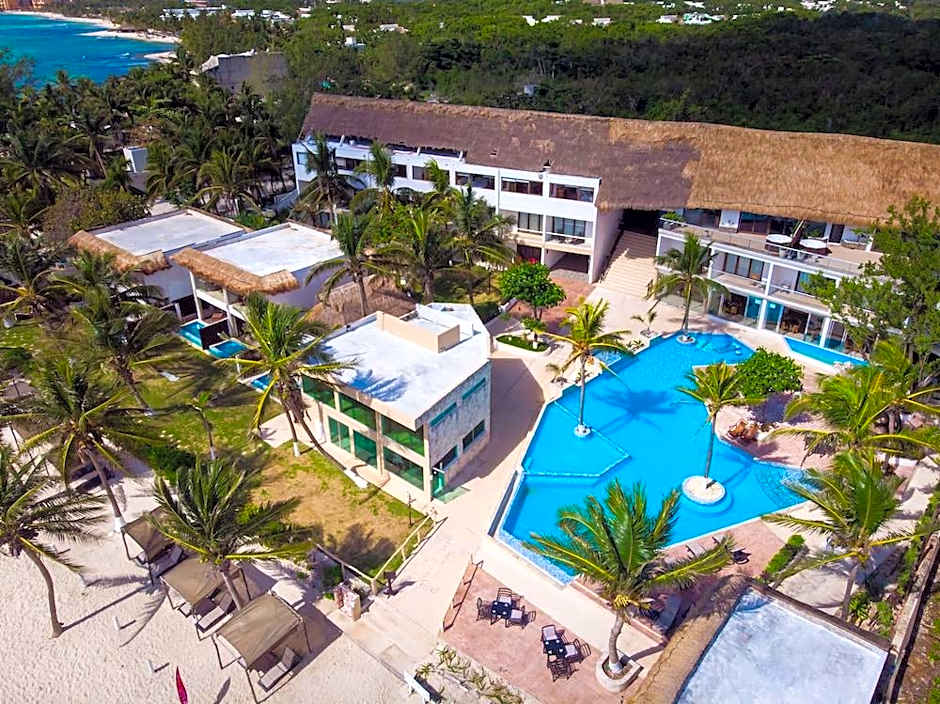 Le Reve by Mij - Beachfront Hotel