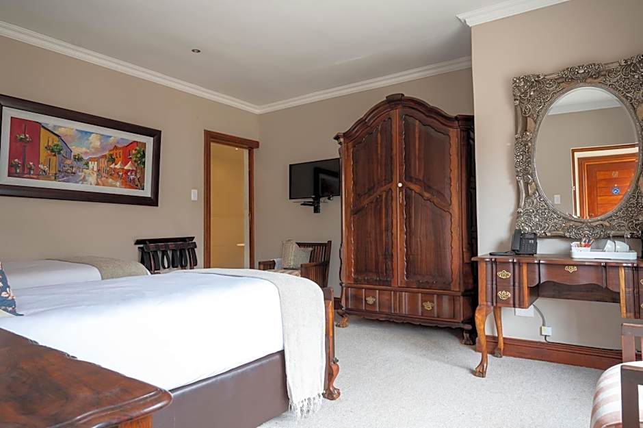 Issaquena Heights Boutique Hotel