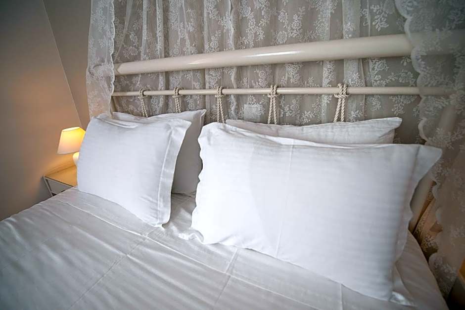 Saga Hotel