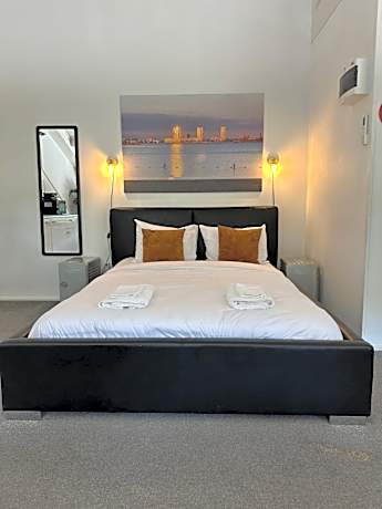 King Room with Garden View