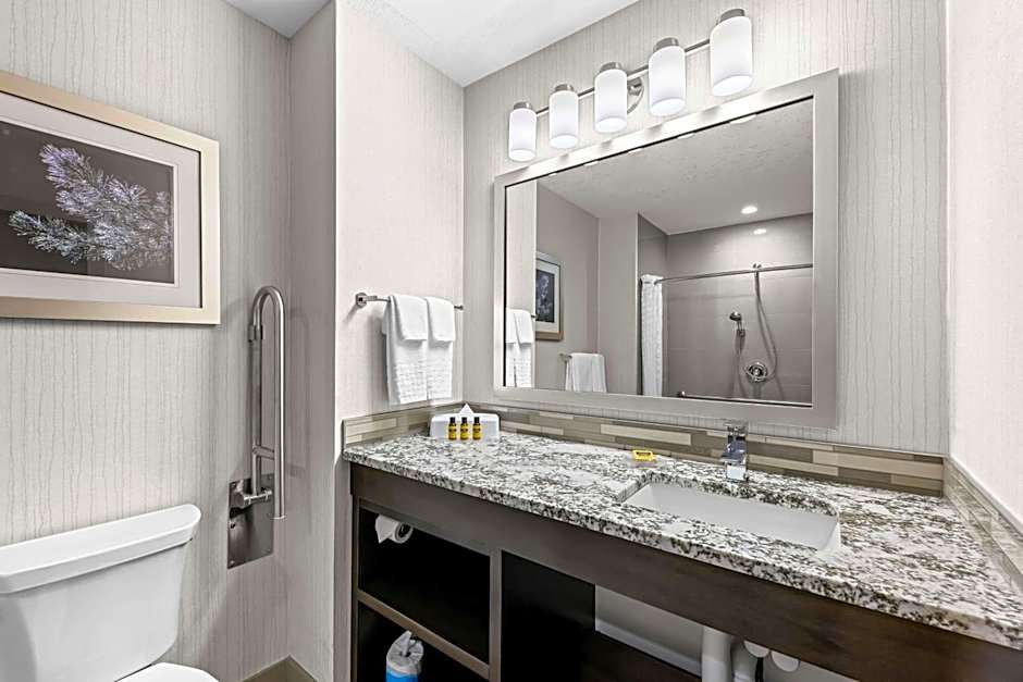 Best Western Plus Airdrie Gateway