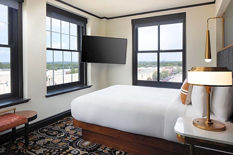 The LaSalle Hotel, Bryan College Station, a Tribute Portfolio Hotel