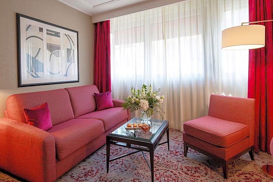 Warwick Paris (Former Warwick Champs-Elysees)