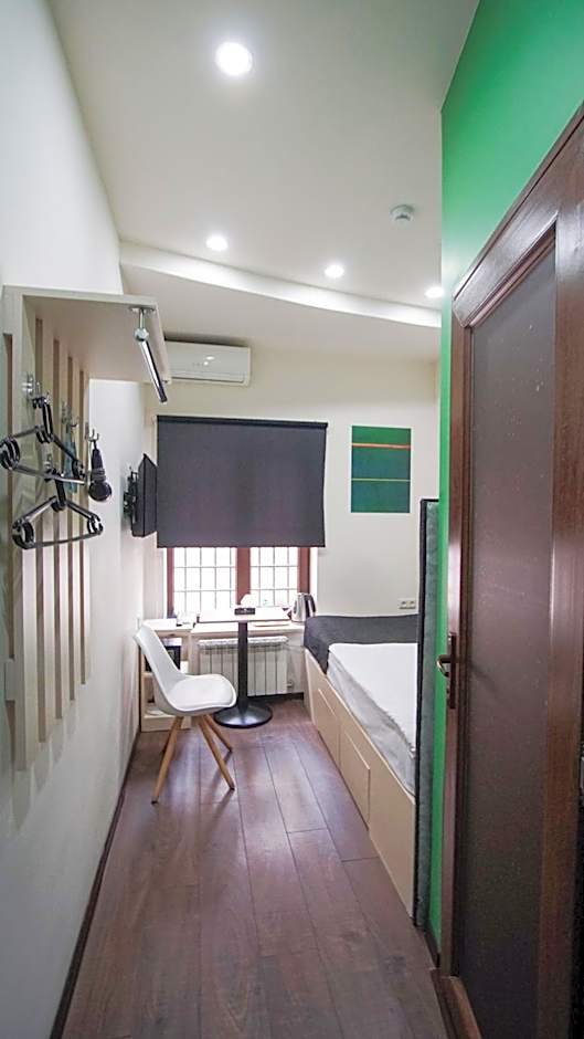 Elysium Gallery Hotel