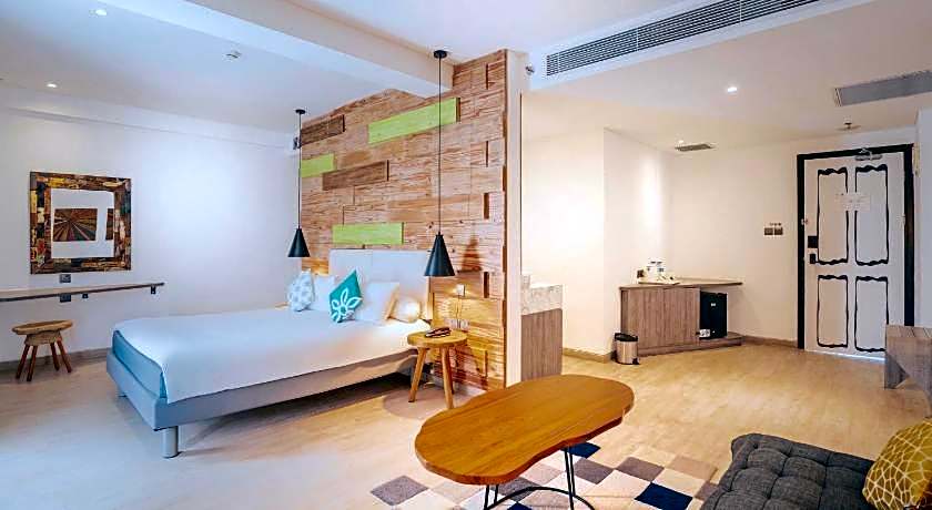Kamaniiya Petitenget Seminyak