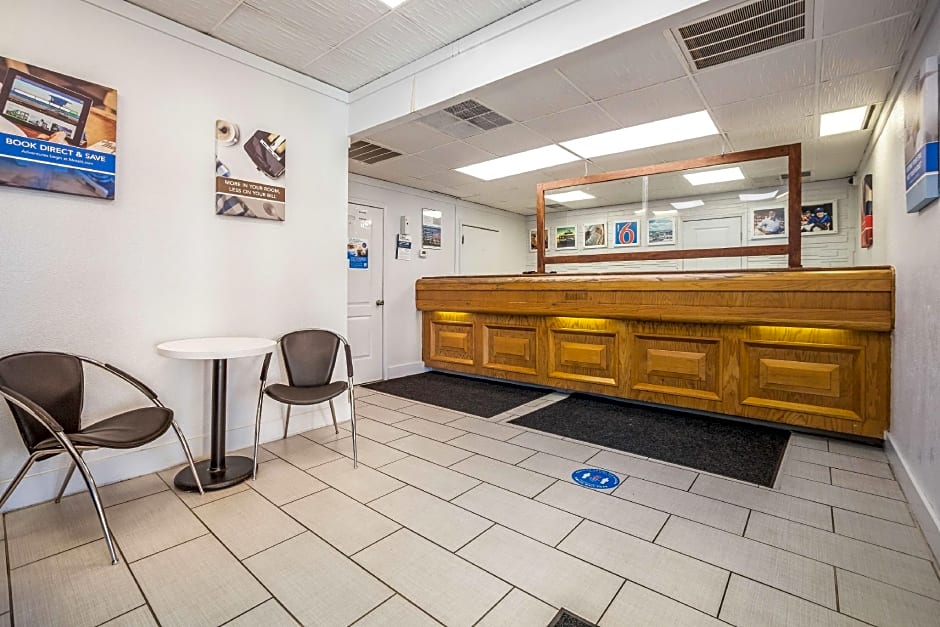 Knights Inn Florence Sc – Florence, SC