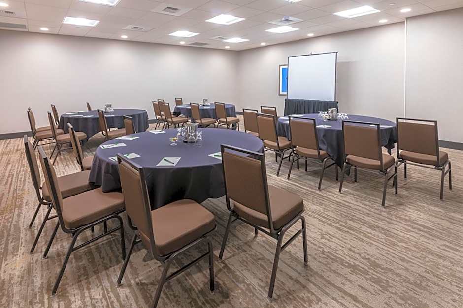 Holiday Inn Denver East By IHG