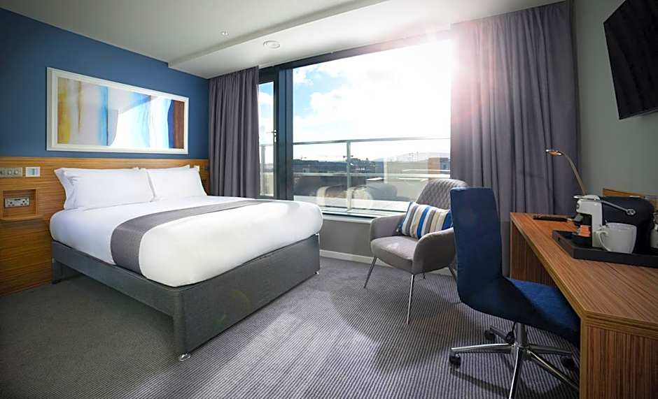 Travelodge PLUS Dublin City Centre