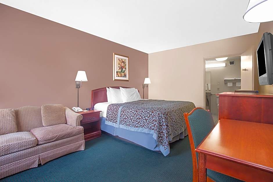 Days Inn by Wyndham Dublin GA