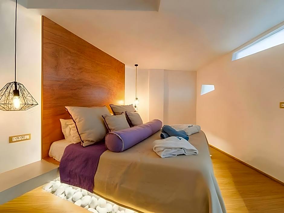 Armeni Village Rooms & Suites