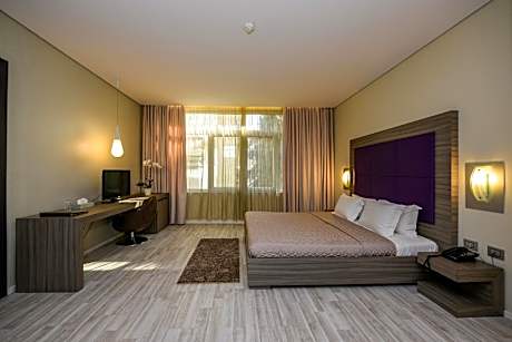 Family Suite (2 bedrooms)