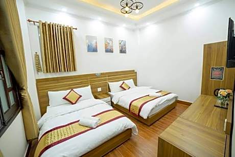 Twin Bed Room