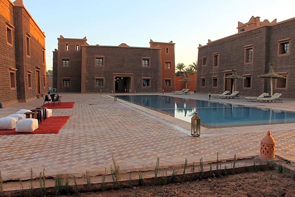 Bab Rimal - Desert Hotel in M'hamid El Ghizlane