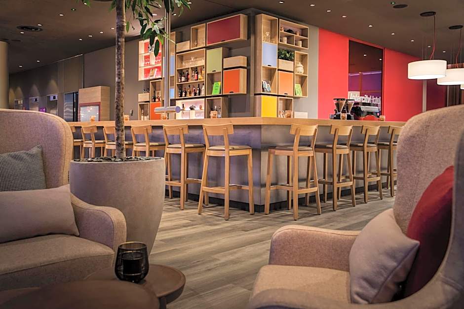 IntercityHotel Amsterdam Airport