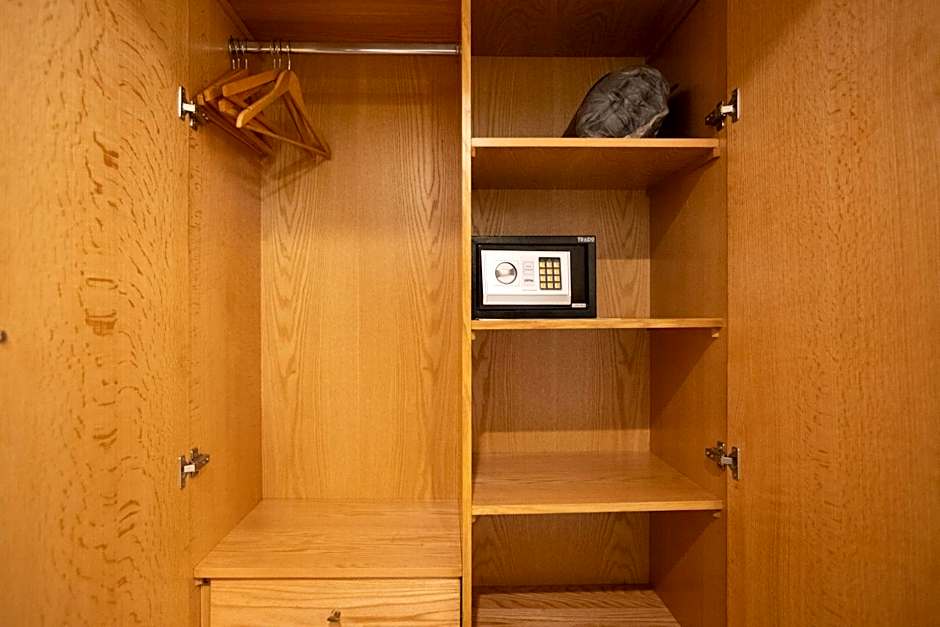 Mamlouk Pyramids Hotel