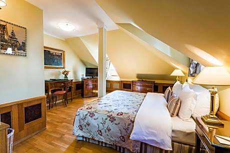 Superior Double/Twin Room