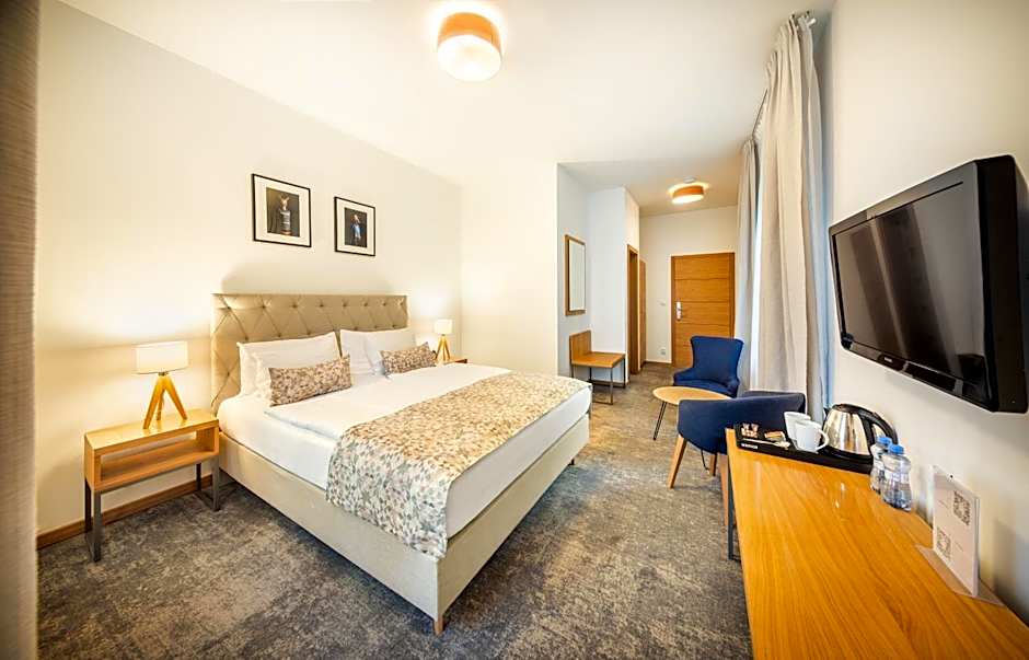 Photo 1 of 7 of Family 2 Bedroom Suite