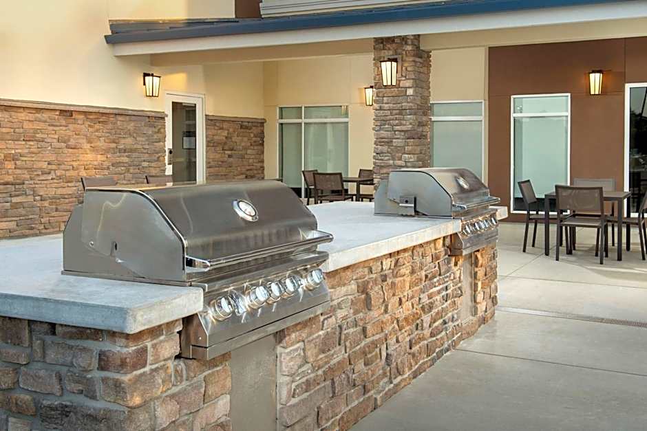 Residence Inn by Marriott Fresno Clovis