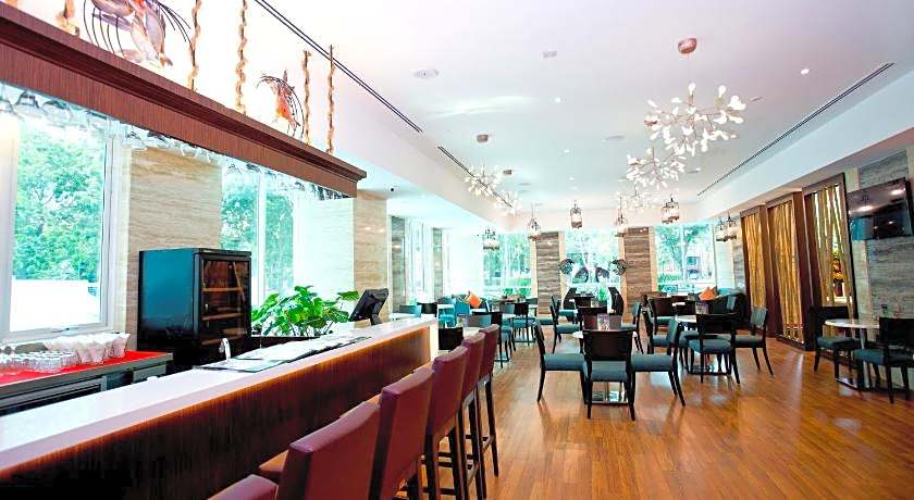 Vouk Hotel Suites, Penang