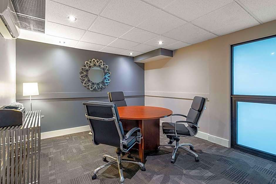 Ramada by Wyndham Northern Grand Hotel & Conference Centre