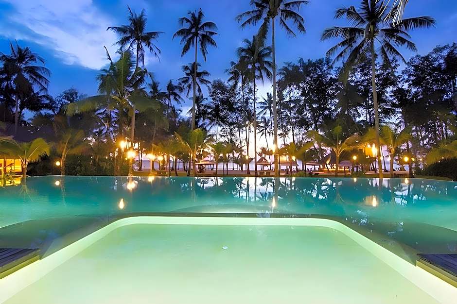 High Season Pool Villa & Spa