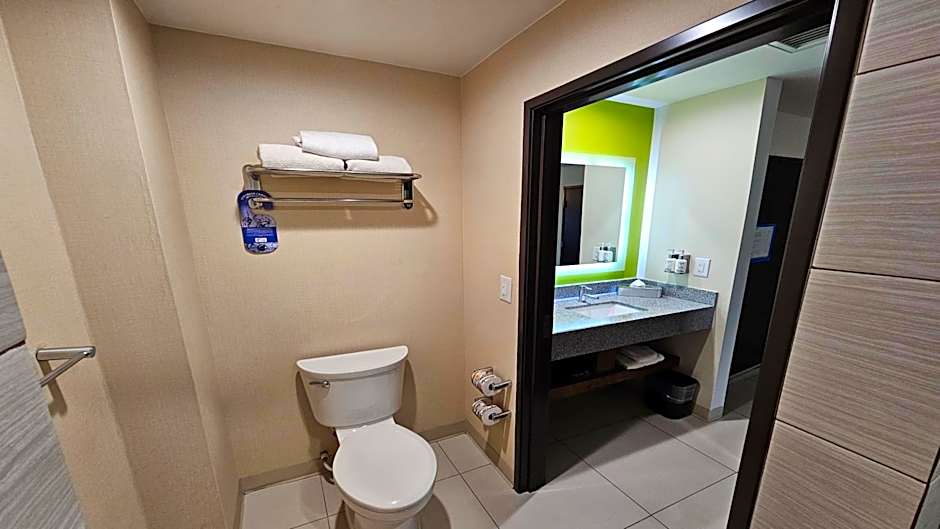Holiday Inn Express & Suites Mexicali By IHG