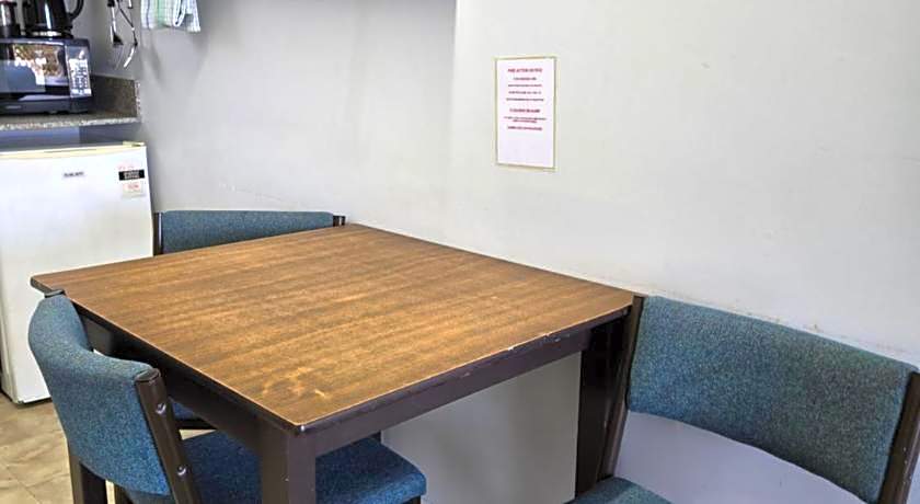 San Marino Motor Lodge