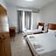 Stavros Beach Hotel