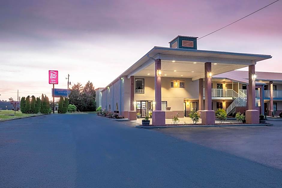 Red Roof Inn & Suites Rome