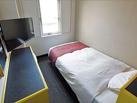 Small Double Room - Non-Smoking