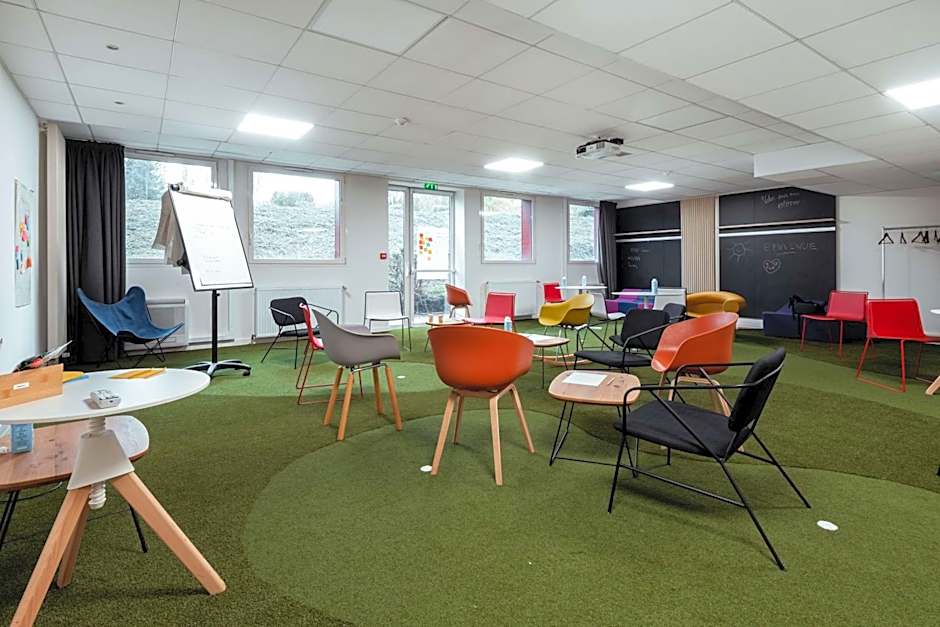 Best Western L'Oree Paris Sud