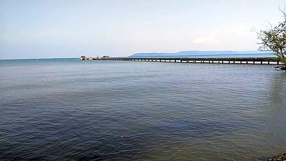Sea Breeze @ Koh Mak