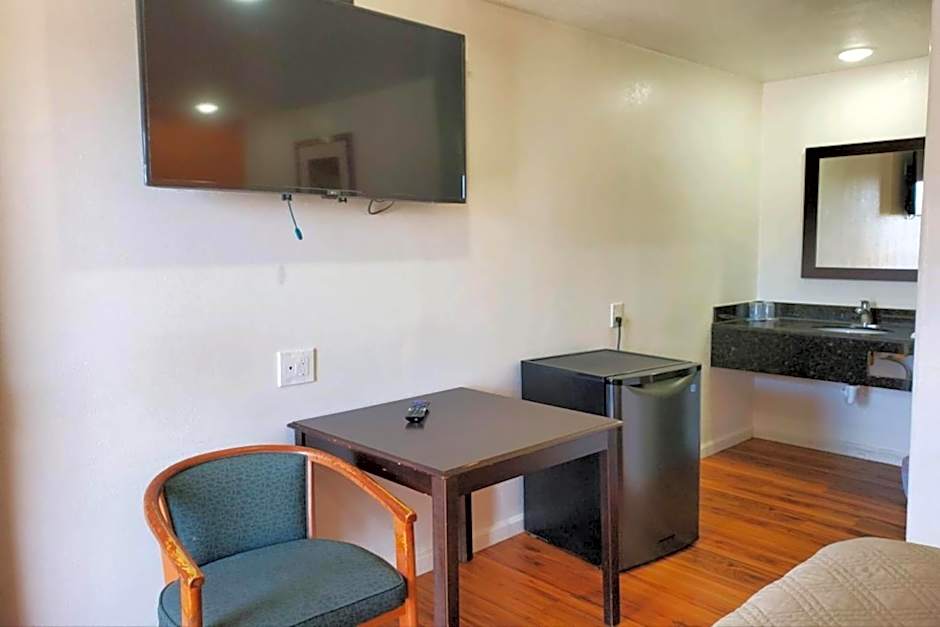 Premier Inn & Suites