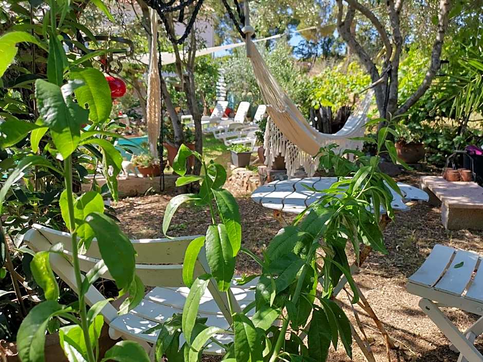 Hôtel Punta e Mare des Chambres ou des Appartements T2