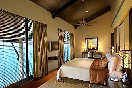 Royal Club Duplex Suite