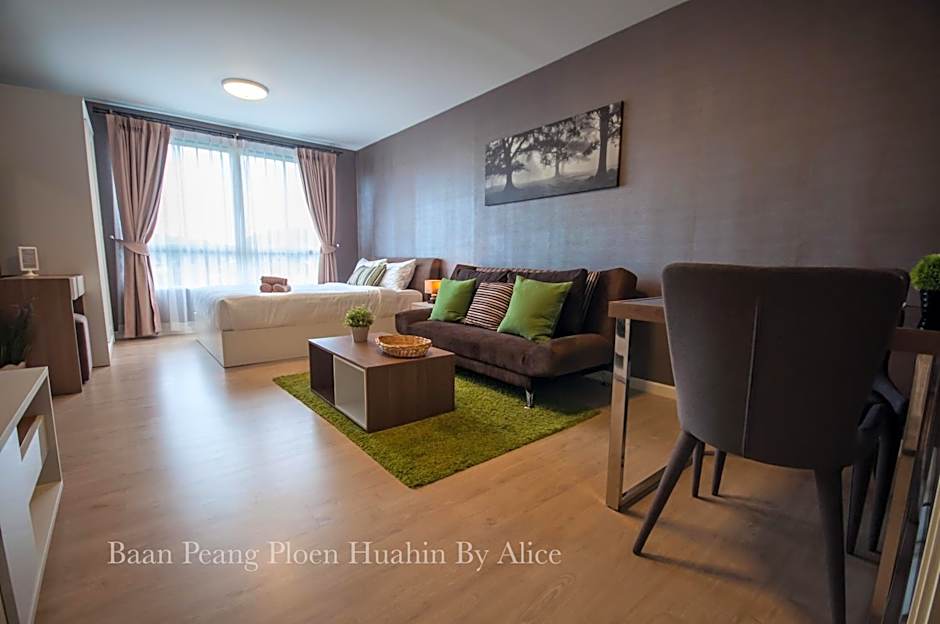 Baan Peang Ploen Huahin by Alice