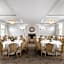 The Stoneleigh, Autograph Collection