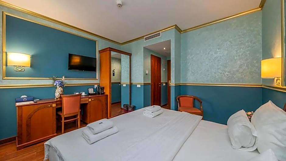 Hotel Kinsky Fountain