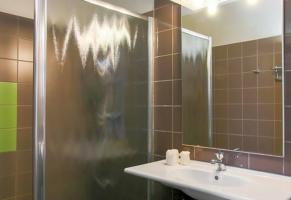 B&B HOTEL Aubagne Gemenos