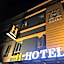H hotel