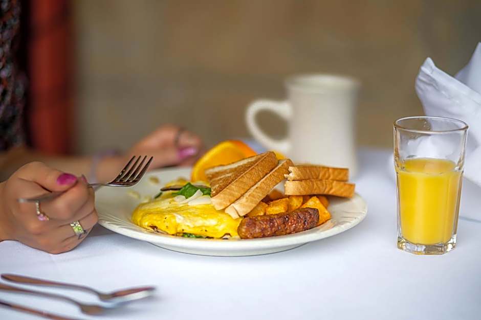 1886 Crescent Hotel and Spa