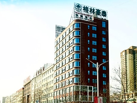 GreenTree Inn LuoYang YiChuan Yilong Avenue
