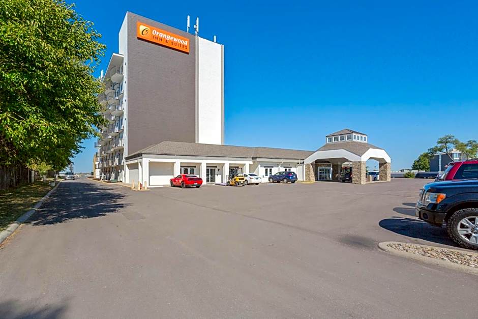 Orangewood Inn & Suites Kansas City Airport