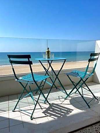 Family Room with Sea View