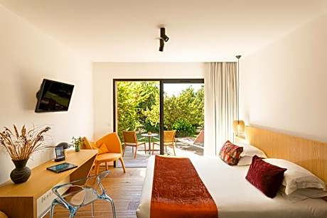Superior Double Room with Garden View