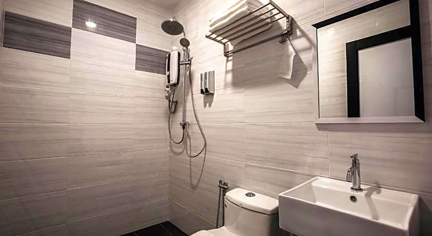 V3 Hotel & Residence Seri Alam