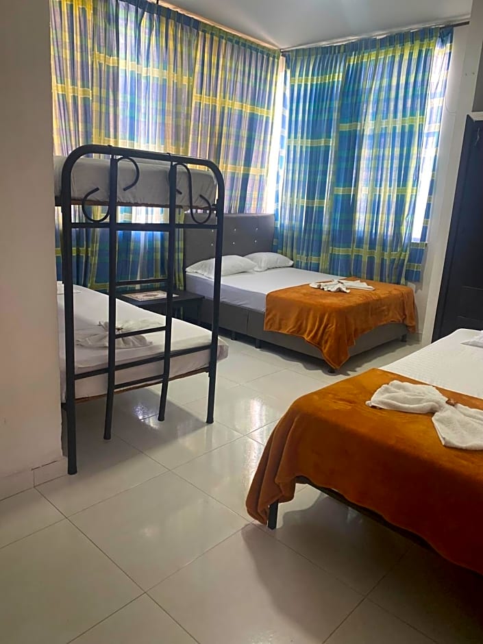 Hotel Colonial Plaza