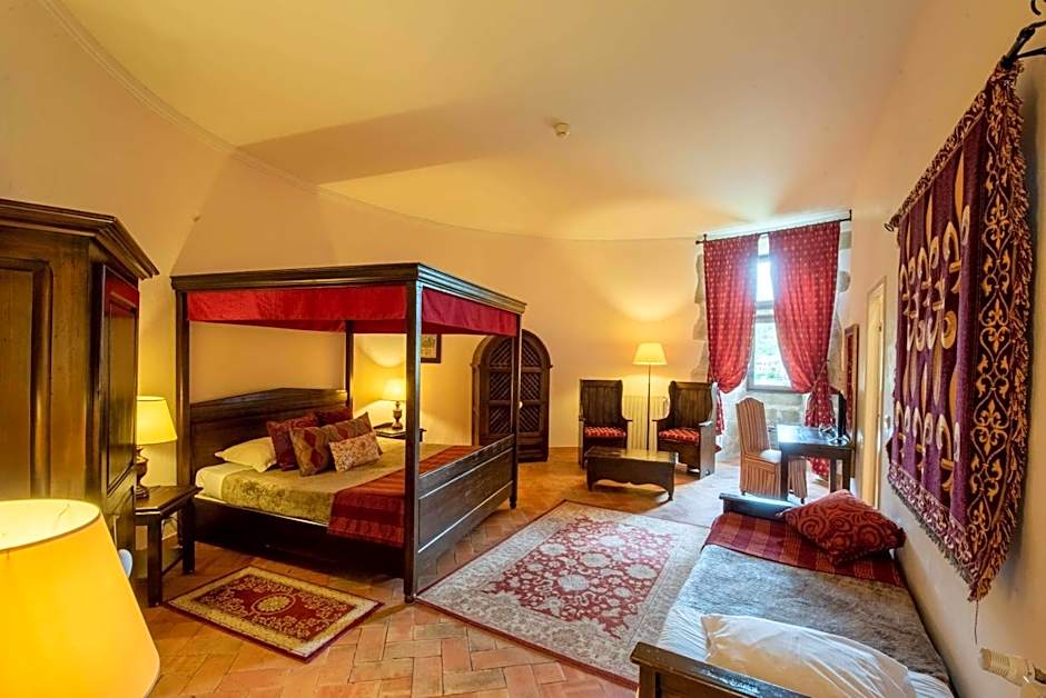 Chateau des Ducs de Joyeuse, BW Signature Collection