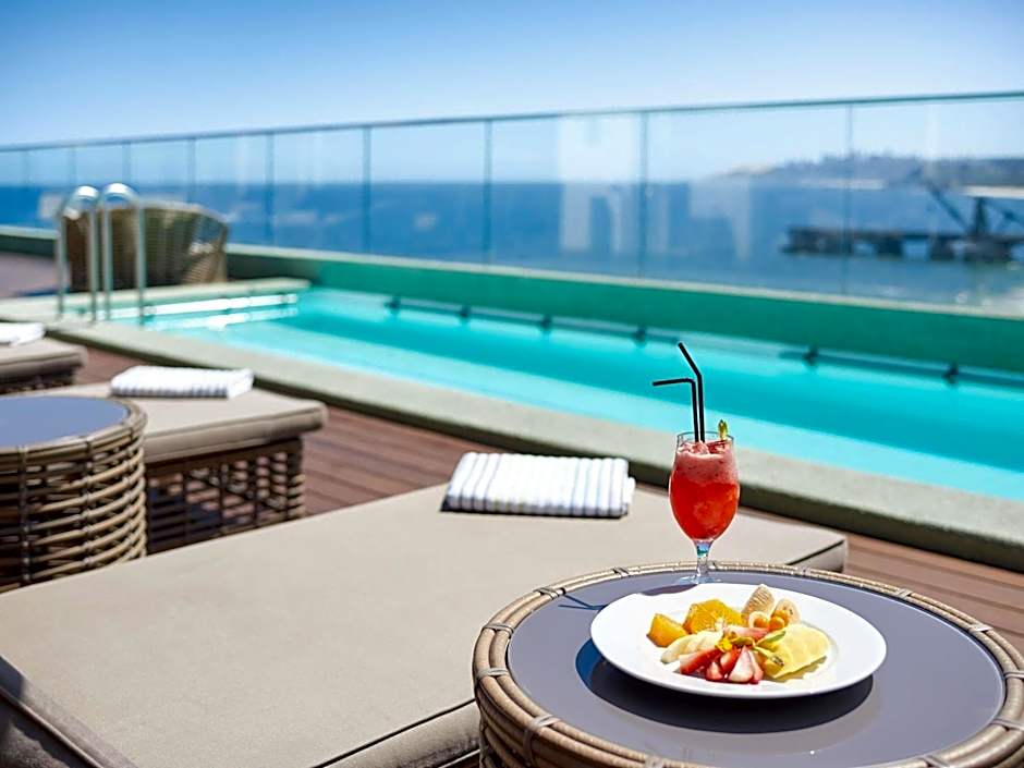 Pullman Vina del Mar San Martin