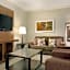 Embassy Suites by Hilton Chicago North Shore Deerfield